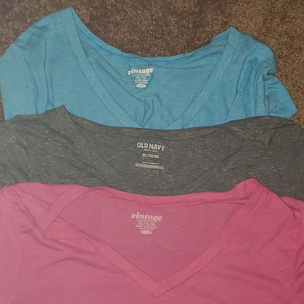 Old Navy tees xxl